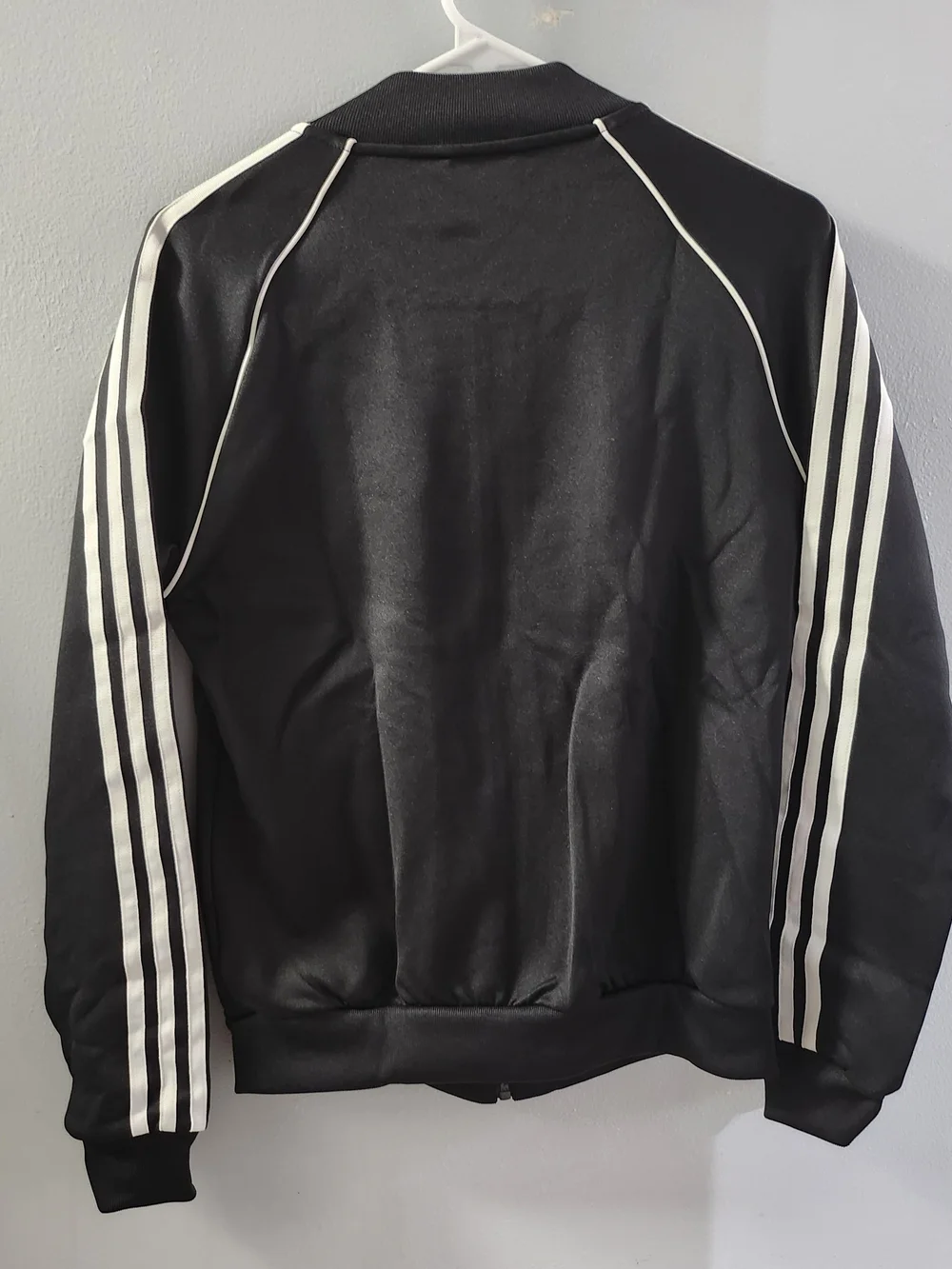 Adidas Superstars Track Jacket ♡ NWT ♡ Size: Small - Picture 7 of 7